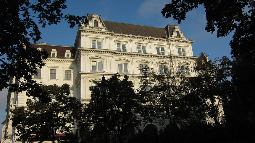 Gebäude des Instituts für Soziologie, Universität Wien, Rooseveltplatz 2, 1090 Wien